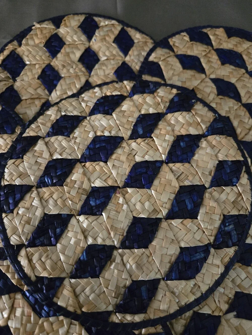 Vintage Woven Straw Rattan Raffia Hot Pads Trivet Set of 6 Blue And Tan